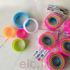 COOKIE CUTTER PLASTIC - Plain/Scalloped Round Set 5 