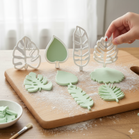 Cookie Cutter Plastic Tropical Leaves Cutters Set Of 4	